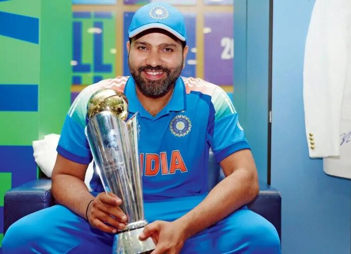 পদ্মশ্রী সম্মানে ভূষিত রোহিত শর্মা: ব্যক্তিগত প্রাপ্তির মাঝেও পাখির চোখ ২০২৭ বিশ্বকাপ