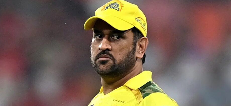 ধোনির প্রত্যাবর্তন ও ব্রেভিসের ফিটনেস: হারের হ্যাটট্রিক সামলে ঘুরে দাঁড়াতে মরিয়া চেন্নাই