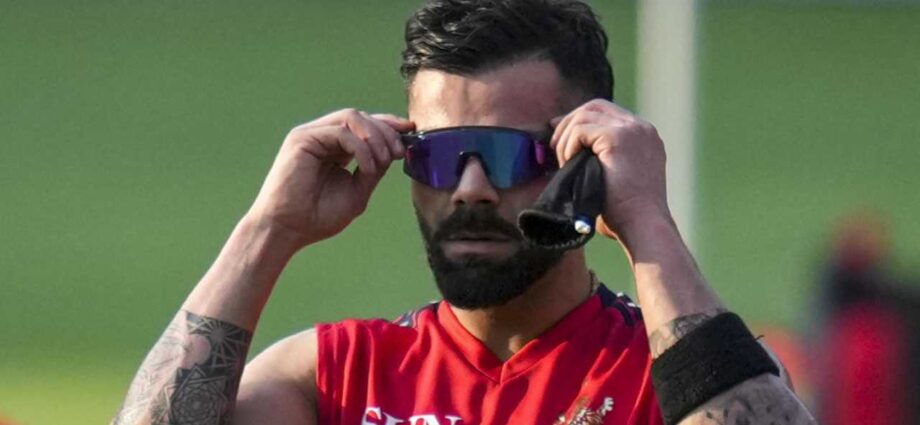 স্বস্তিতে আরসিবি: চোট সারিয়ে অনুশীলনে ফিরলেন কোহলি, লখনউ ম্যাচে খেলার ইঙ্গিত