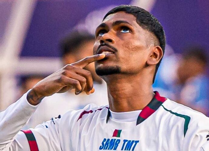 লিস্টনের ম্যাজিক ম্লান ঋত্বিকের হেডে: জামশেদপুরের ডেরায় পয়েন্ট নষ্ট মোহনবাগানের