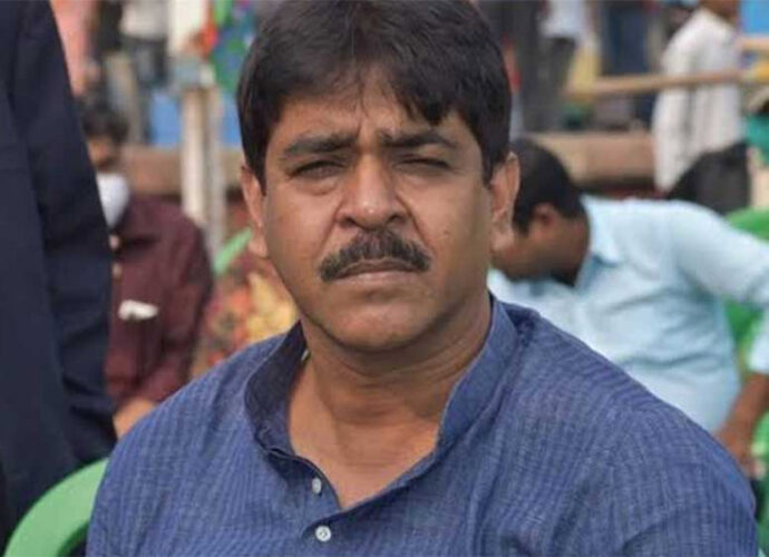 চিংড়িঘাটা থেকে মাঝরাস্তায় গ্রেপ্তার শওকত মোল্লা: এনআইএ-র জালে ভাঙড়ের তৃণমূল প্রার্থী