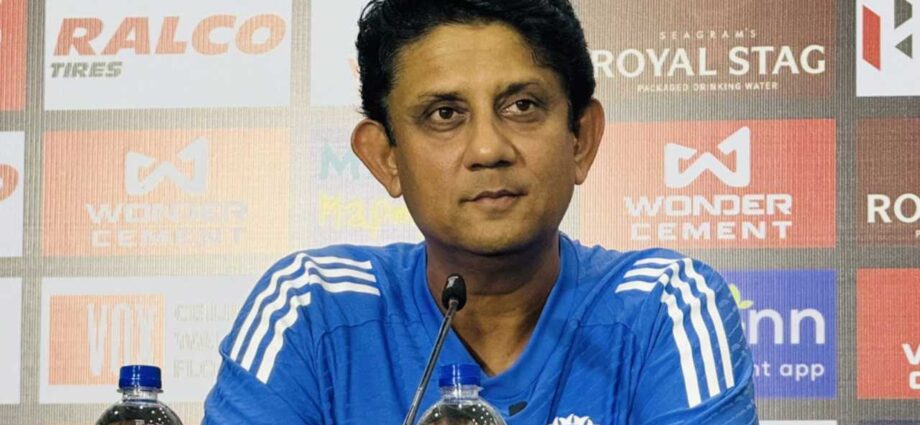 গম্ভীরের সঙ্গে বাহুতুলেকে জুড়ে দিল ভারতীয় বোর্ড, আফগানিস্তান টেস্টের আগে বিশেষ দায়িত্ব প্রাক্তন স্পিনারকে