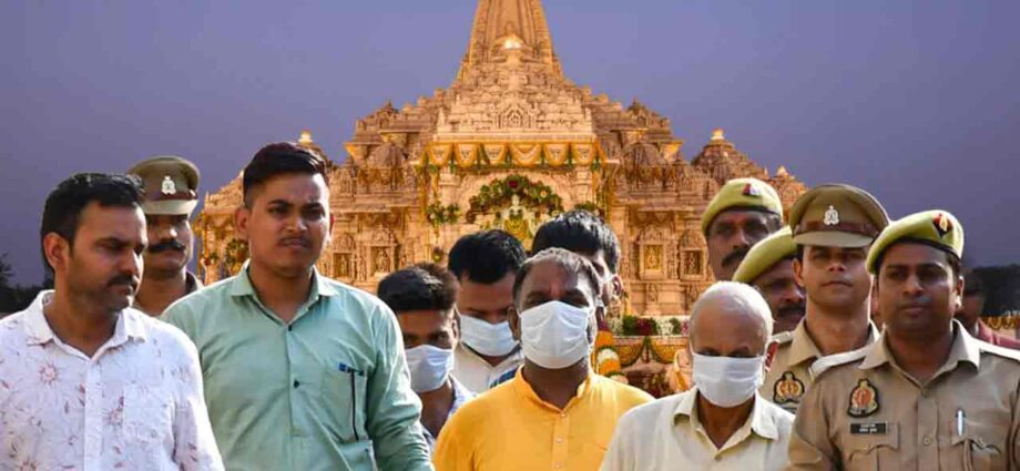 রামমন্দির চুরি-কাণ্ড: ২০২৫-এর কুম্ভমেলার সময়েই লুঠ হয়েছিল সিংহভাগ টাকা, জানাল অযোধ্যা পুলিশ