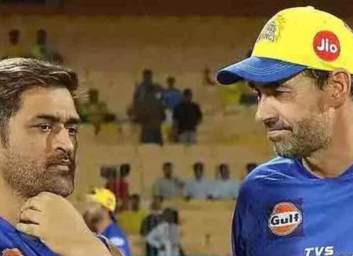 ইংল্যান্ডের টেস্ট দলের কোচ হয়ে সিএসকে-র দুই সহকারী হাসিও সিমন্সকে দলে টানতে আগ্রহী স্টিফেন ফ্লেমিং