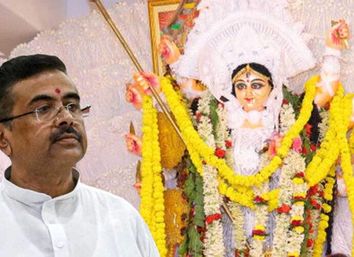 দুর্গাপুজোর প্রস্তুতি নিয়ে প্রথম প্রশাসনিক বৈঠক ডাকলেন মুখ্যমন্ত্রী শুভেন্দু অধিকারী, জল্পনা তুঙ্গে অনুদান নিয়ে