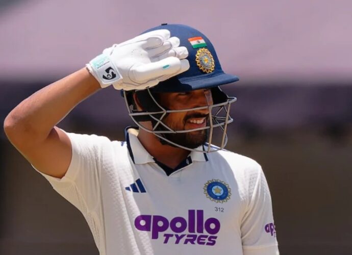 ‘জয় জওয়ান, জয় কিষান’ ট্যাটু ফুটিয়েই শতরান উৎসর্গ, শেকড় ভুলে না যাওয়ার বার্তা ধ্রুব জুরেলের