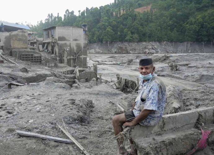নেপালে ভয়াবহ হড়পা বান: এখনও পর্যন্ত ৮৮ জন ভারতীয়কে উদ্ধার, নিখোঁজ ২৮৭, নেপালে উদ্ধারকারী দল পাঠাল ভারত