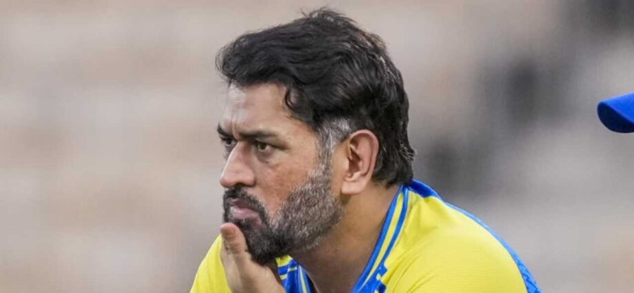 চেন্নাইয়ের হয়ে গত আইপিএলে ধোনির না খেলার আসল কারণ ফাঁস করলেন বদ্রীনাথ চেন্নাইয়ের হয়ে গত আইপিএলে ধোনির না খেলার আসল কারণ ফাঁস করলেন বদ্রীনাথ