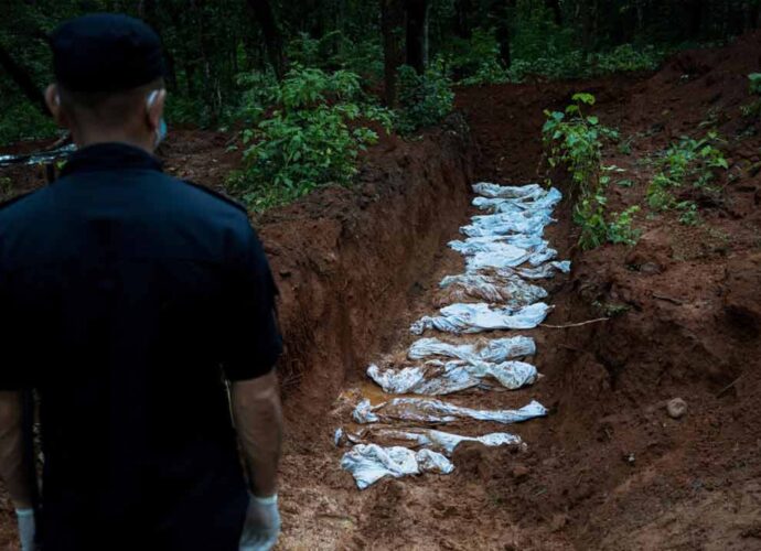 নেপালে ভয়াবহ হড়পা বান: মৃত বেড়ে ছাড়াল হাজার, দেহ শনাক্তকরণ ও ফেরানোর নির্দেশিকা ভারতীয় দূতাবাসের
