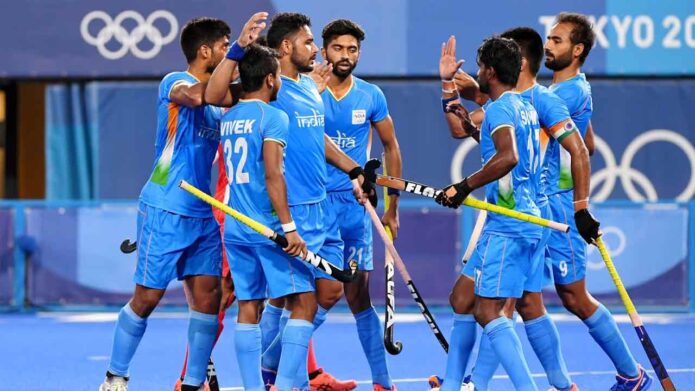 নিয়মিত নীচেই ফিরছে ভারতীয় হকি দলের জার্সি, গেরুয়া থাকছে দ্বিতীয় বিকল্প হিসেবে নিয়মিত নীচেই ফিরছে ভারতীয় হকি দলের জার্সি, গেরুয়া থাকছে দ্বিতীয় বিকল্প হিসেবে