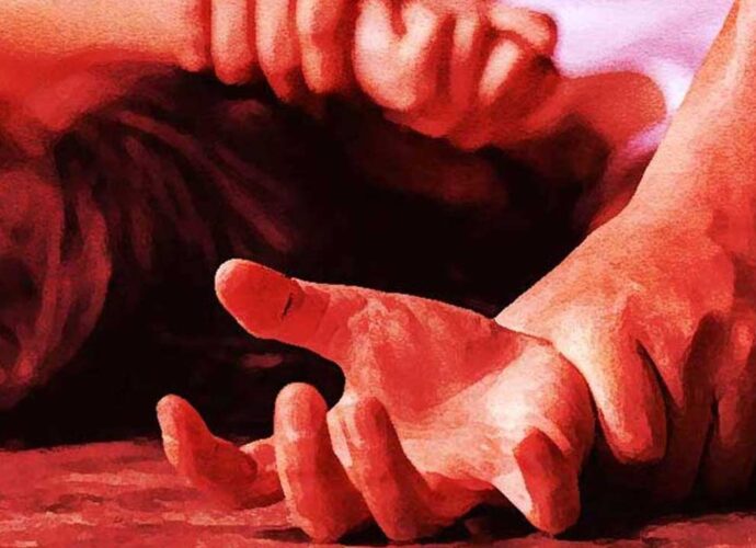 দিল্লিতে ১৭ বছরের কিশোরীকে গণধর্ষণ ও খুন: ৫ দিন পর সিসিটিভি ফুটেজের সাহায্যে ৪ অভিযুক্তকে গ্রেফতার করল পুলিশ, তুঙ্গে রাজনৈতিক তরজা