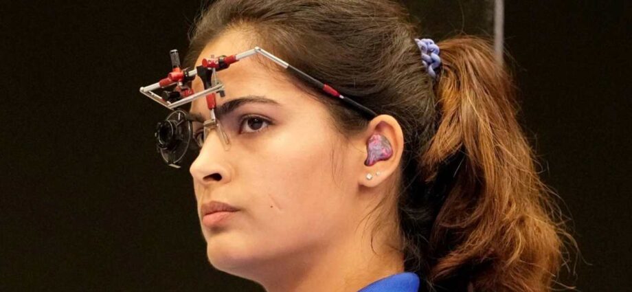 এশিয়ান গেমসে জাপানের নাগোয়ায় পরিকাঠামোগত সমস্যা, খেলায় মন দেওয়ার বার্তা দিলেন পতাকাবাহক মনু ভাকের