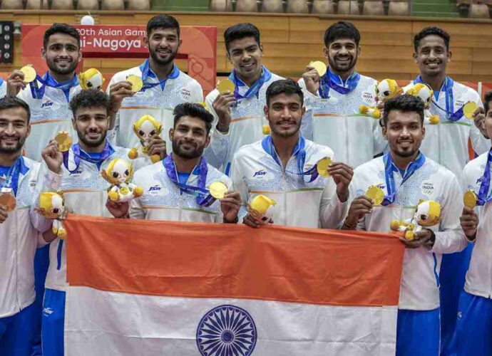 এশিয়ান গেমসে ভারতের কবাডি জয়: পুরুষ ও মহিলা উভয় বিভাগেই সোনা জয় পবন-পুষ্পাদের