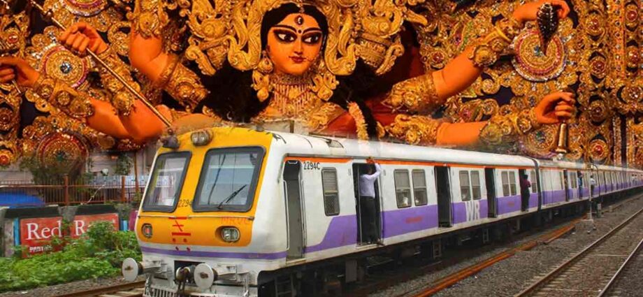 দুর্গাপুজোয় শিয়ালদহ শাখায় রাতভর স্পেশাল লোকাল, দূরপাল্লার ট্রেনের সংখ্যা বাড়াল পূর্বরেল
