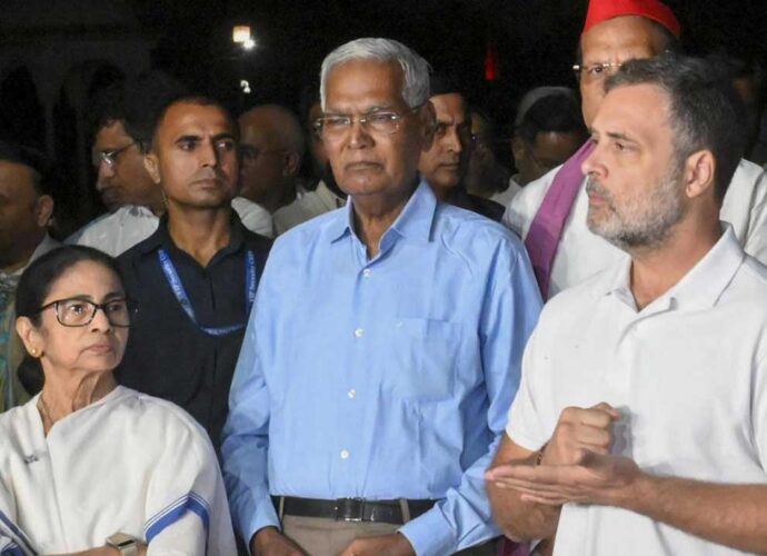 এখানে প্রদত্ত তথ্যের ভিত্তিতে রচিত পেশাদার সংবাদ প্রতিবেদনটি নিচে দেওয়া হলো: