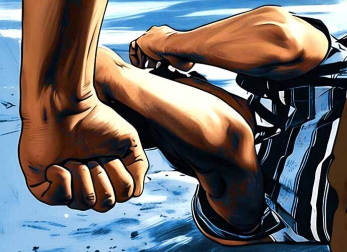 ম্যাচে পাঁচ গোল করে পুরস্কার নিতে গিয়ে মারধরের অভিযোগ, কলকাতার হাসপাতালে চিকিৎসাধীন ফুটবলার