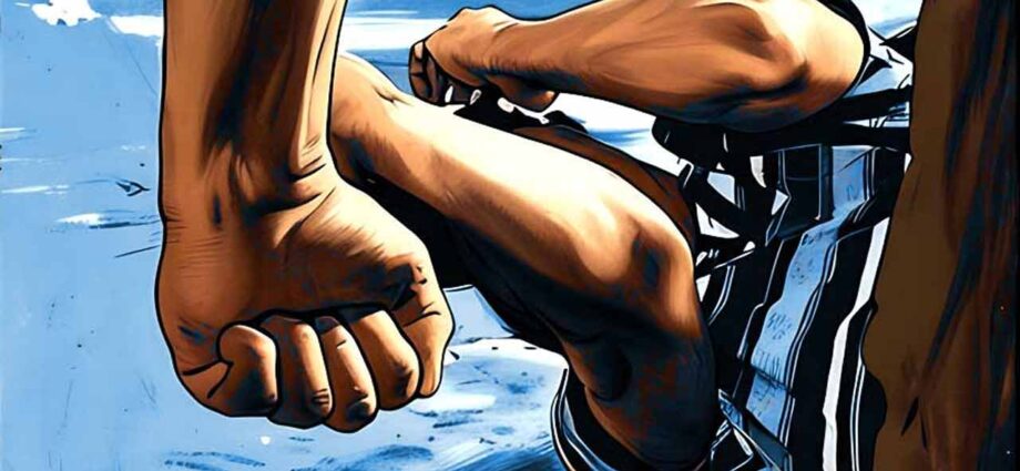 ম্যাচে পাঁচ গোল করে পুরস্কার নিতে গিয়ে মারধরের অভিযোগ, কলকাতার হাসপাতালে চিকিৎসাধীন ফুটবলার