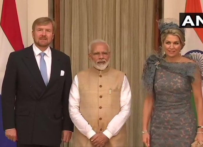 নেদারল্যান্ডের রাজা ও রানী প্রধানমন্ত্রী নরেন্দ্র মোদীর সঙ্গে দেখা করলেন