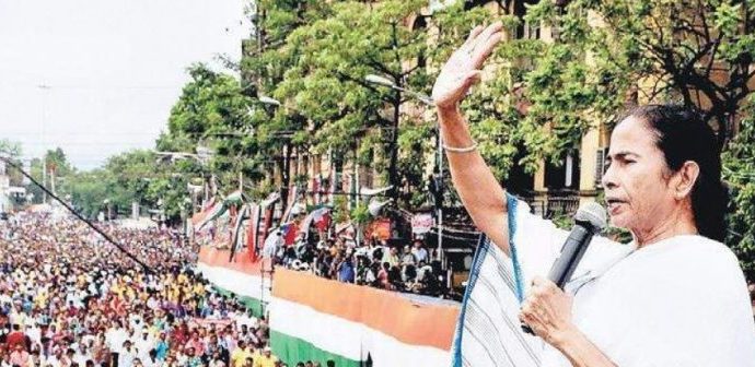 আজ তিন মিছিল, এক সমাবেশ, লণ্ডভণ্ড হতে পারে দুপুরের কলকাতা
