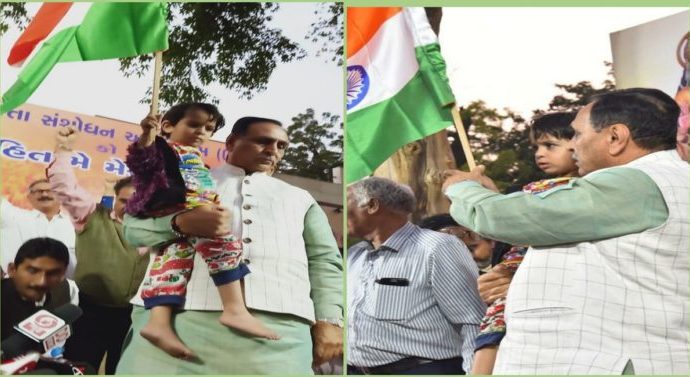 বিশ্বে মুসলিমদের জন্য রয়েছে দেড়শো দেশ,হিন্দুদের আশ্রয়স্থল কেবল ভারত,নাগরিক আইনের সমর্থনে বললেন গুজরাত মুখ্যমন্ত্রী
