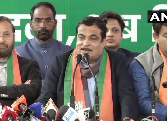 দিল্লী-মুম্বাই হাইওয়ের কাজ শুরু হয়েছে, তিন বছরের মধ্যে দিল্লী থেকে বারো ঘণ্টায় মুম্বাইয়ে পৌঁছনো যাবে, বললেন কেন্দ্রীয় মন্ত্রী নীতীন গাদকারি