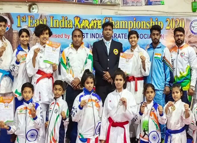 পূর্বাঞ্চলের প্রতিযোগিতাতেও ক্যারাটেতে সফল সেইসিনকাই ক্যারাটে ডু কিকবক্সিং ইন্সস্টিউটের খুদে ও বড় প্রতিযোগীরা