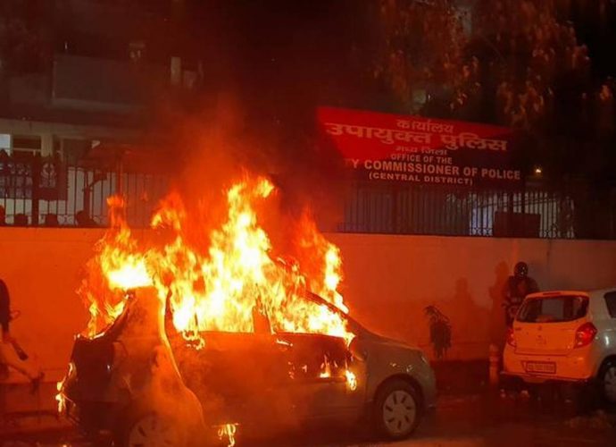 নাগরিক সংশোধনী আইন এবং বুদ্ধিজীবী সমাজ
