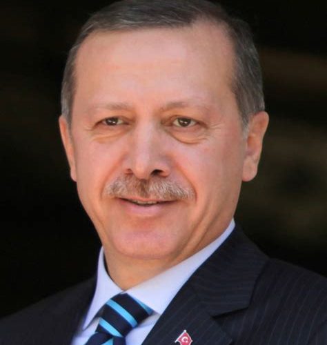 মুসলিমদের ১০০% ইসলামিক আদর্শে বাঁচার অধিকার আছে   এতেই বিশ্বে শান্তি আসবে!