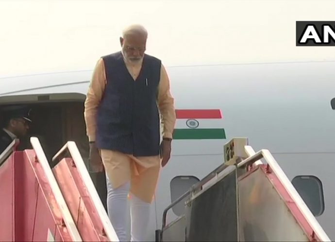 গুয়াহাটিতে এলেন প্রধানমন্ত্রী নরেন্দ্র মোদী