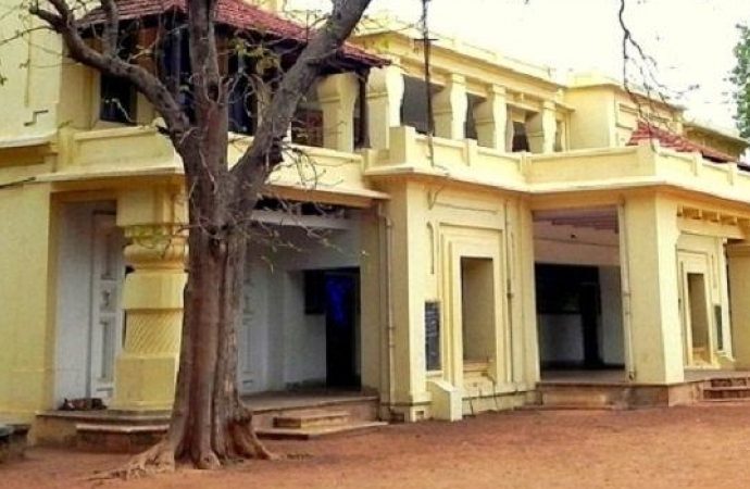 সঙ্গীতভবন থেকে প্রশ্নপত্র খোয়া গেল কী করে?