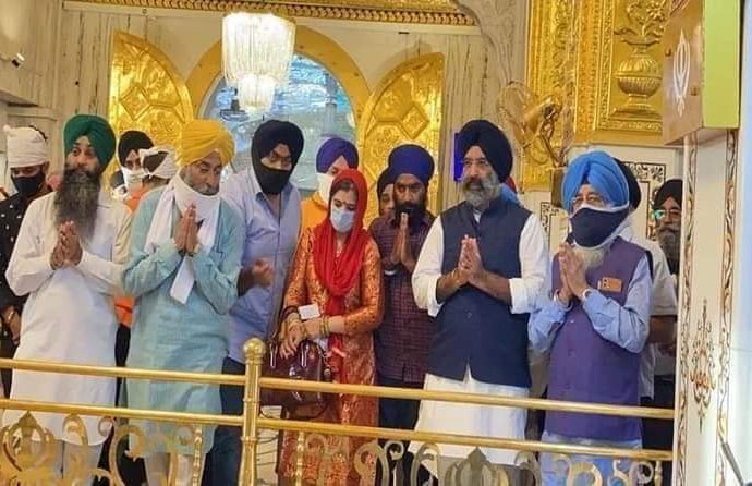 সক্রিয়,সাহসী, সংঘবদ্ধ,নিজ সম্প্রদায়ের প্রতি বিশ্বস্ত জাতির সামনে কোন বাধাই যথেষ্ট না।