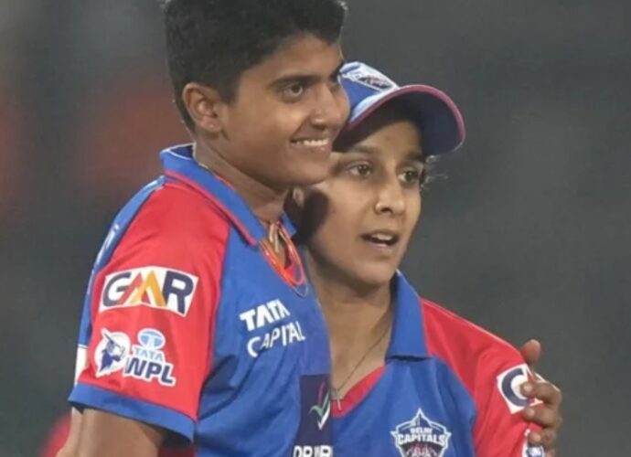 শেষ বলের থ্রিলার: দিল্লিকে হারিয়ে জয় ছিনিয়ে নিল গুজরাত জায়ান্টস, নায়ক সোফি ডিভাইন