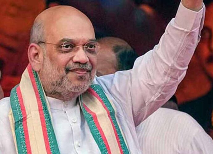 বঙ্গ সফরে অমিত শাহ: ব্যারাকপুর ও শিলিগুড়িতে জোড়া কর্মী সম্মেলন, লক্ষ্য নির্বাচনী রণকৌশল বঙ্গ সফরে অমিত শাহ: ব্যারাকপুর ও শিলিগুড়িতে জোড়া কর্মী সম্মেলন, লক্ষ্য নির্বাচনী রণকৌশল