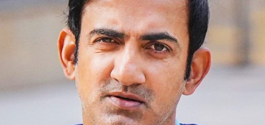 গম্ভীরের ভবিষ্যৎ কি সঙ্কটে? বোর্ড সচিবের বক্তব্যে মিলল বড় ইঙ্গিত গম্ভীরের ভবিষ্যৎ কি সঙ্কটে? বোর্ড সচিবের বক্তব্যে মিলল বড় ইঙ্গিত