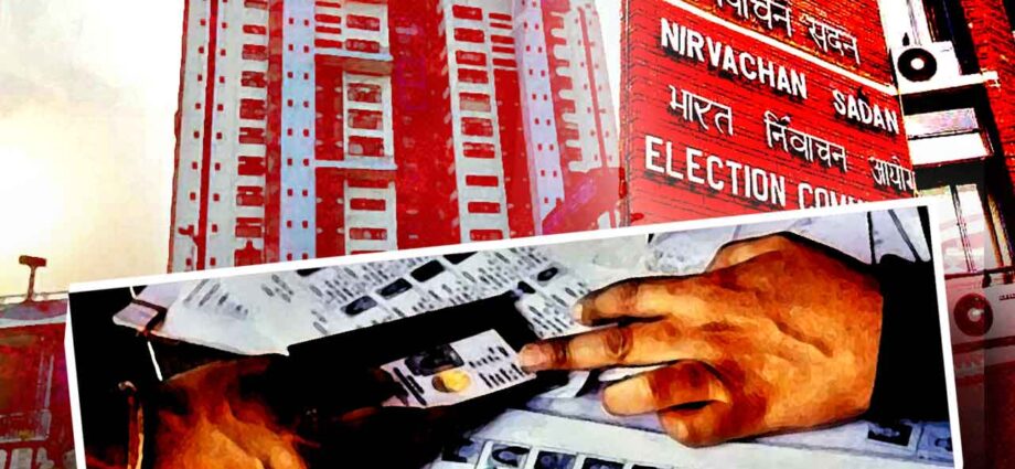 ভোটার তালিকায় কারচুপির অভিযোগ: কমিশনের কড়া পদক্ষেপে পিছু হটল নবান্ন, ৪ আধিকারিকের বিরুদ্ধে FIR