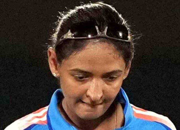 হারমানপ্রীতের বিশ্বরেকর্ডের দিনে হার ভারতের, সিরিজ়ে সমতা ফেরাল অস্ট্রেলিয়া