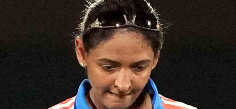 হারমানপ্রীতের বিশ্বরেকর্ডের দিনে হার ভারতের, সিরিজ়ে সমতা ফেরাল অস্ট্রেলিয়া