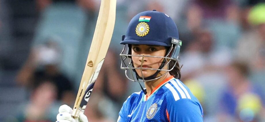 স্মৃতি-জেমাইমার ব্যাটে অস্ট্রেলিয়া জয় ভারতের, টি-টোয়েন্টি সিরিজে ১-০ ব্যবধানে এগিয়ে ‘উইমেন ইন ব্লু’