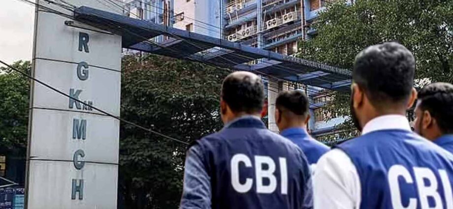 আরজি কর দুর্নীতি মামলা: বিচারক নির্বাচনী কাজে ব্যস্ত, পিছিয়ে গেল আখতার আলিদের বিরুদ্ধে চার্জগঠন