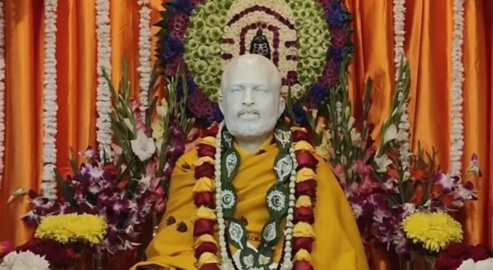 কামারপুকুরে শ্রীরামকৃষ্ণের ১৯১তম জন্মতিথি উৎসব: বর্ণাঢ্য শোভাযাত্রায় শামিল অগণিত ভক্ত কামারপুকুরে শ্রীরামকৃষ্ণের ১৯১তম জন্মতিথি উৎসব: বর্ণাঢ্য শোভাযাত্রায় শামিল অগণিত ভক্ত