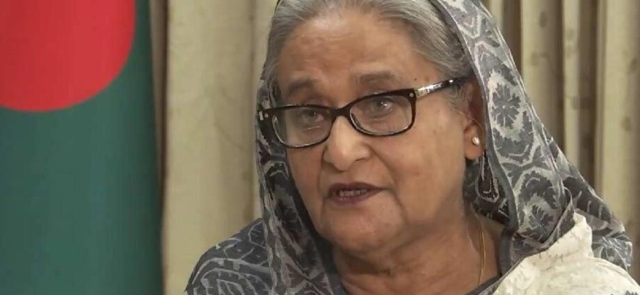 ‘আওয়ামী লীগ নিষিদ্ধ আছে এবং থাকবেই’, ঢাকার গুলশানে দাঁড়িয়ে কড়া বার্তা মির্জা ফখরুলের