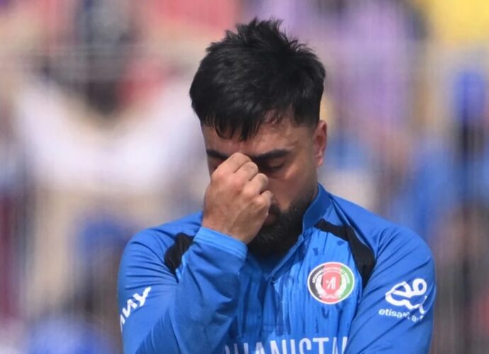 আফগান ক্রিকেটে নতুন যুগ: রশিদকে সরিয়ে নেতৃত্বের ব্যাটন ইব্রাহিম জাদরানের হাতে