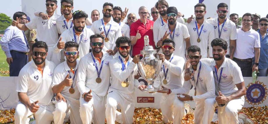 আকিব নবি: ভারতীয় পেস আক্রমণের নতুন ‘শামি’