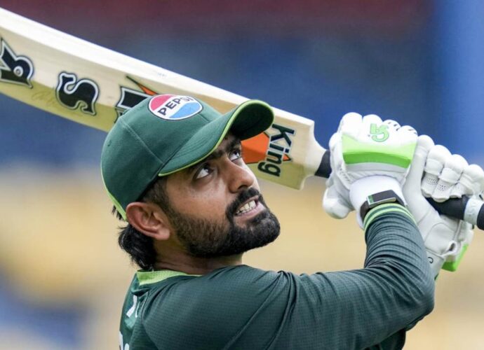 পাকিস্তান দলে আরও যে পরিবর্তনগুলো হয়েছে