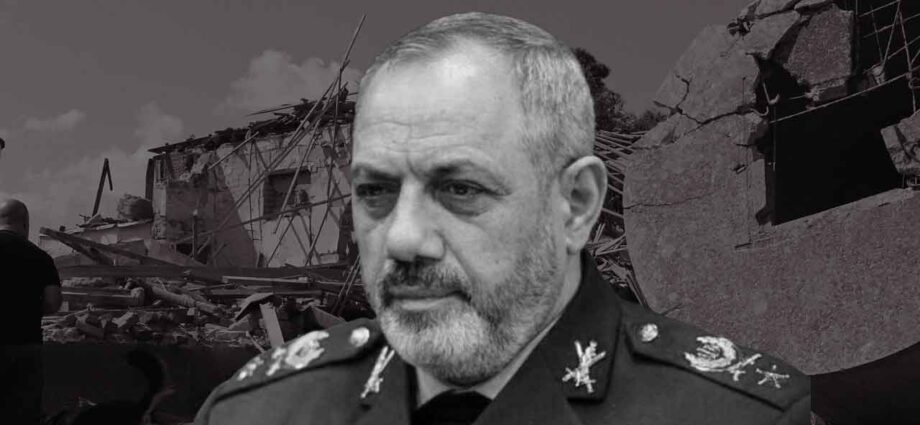 নিহত সামরিক কর্মকর্তাদের পরিচয়