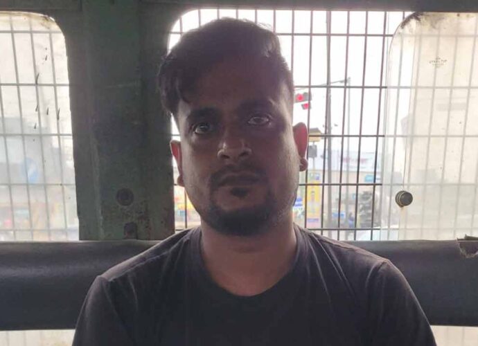 মদ্যপানের আসরের প্রতিবাদ করায় বৃদ্ধাকে নৃশংস খুন: জগৎবল্লভপুরে গ্রেফতার মূল অভিযুক্ত