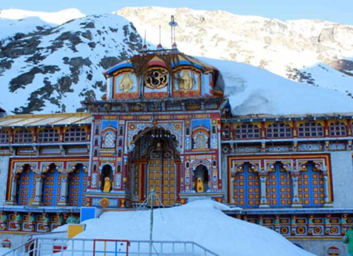 দেবভূমি উত্তরাখণ্ডে কড়া নিয়ম: কেদারনাথ-বদরীনাথে অ-হিন্দুদের প্রবেশে নিষেধাজ্ঞা জারি