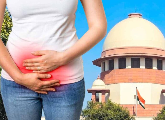 ঋতুকালীন ছুটি নিয়ে অভিন্ন আইন অসম্ভব: জনস্বার্থ মামলা খারিজ করে জানাল সুপ্রিম কোর্ট