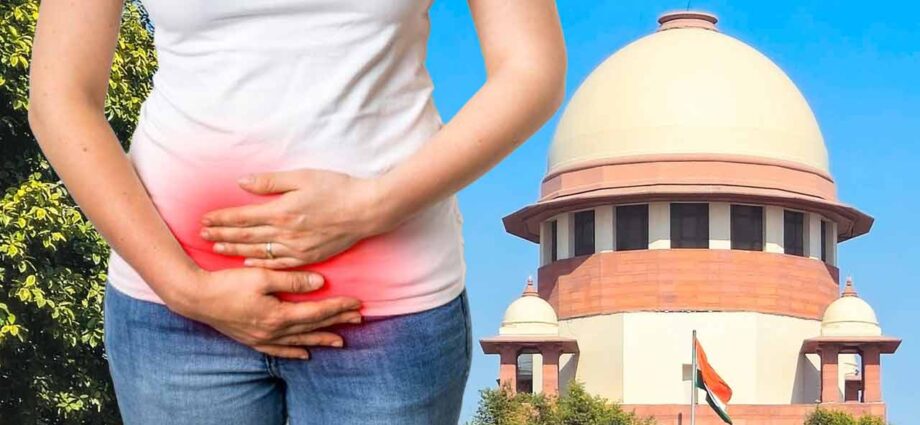 ঋতুকালীন ছুটি নিয়ে অভিন্ন আইন অসম্ভব: জনস্বার্থ মামলা খারিজ করে জানাল সুপ্রিম কোর্ট