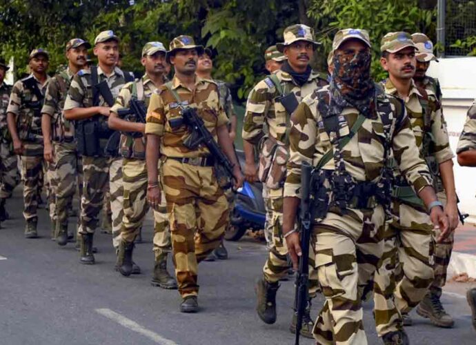 বাসন্তীতে বিজেপি কর্মীদের ওপর হামলা: রাজ্য পুলিশের ডিজির কাছে রিপোর্ট তলব করল নির্বাচন কমিশন